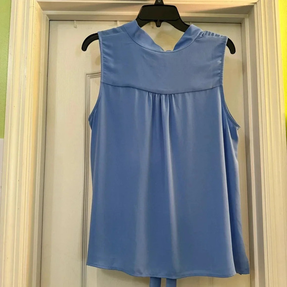 Talbots Sleeveless Tie Front Plus Petite Blouse - Picture 3 of 6